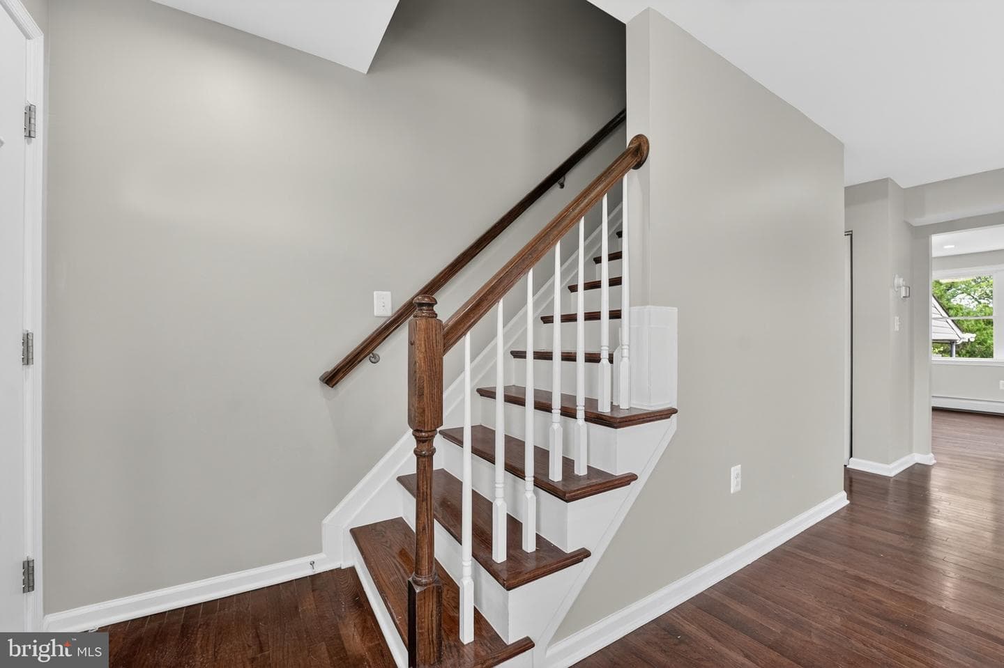 2608 Jerald photo 4
