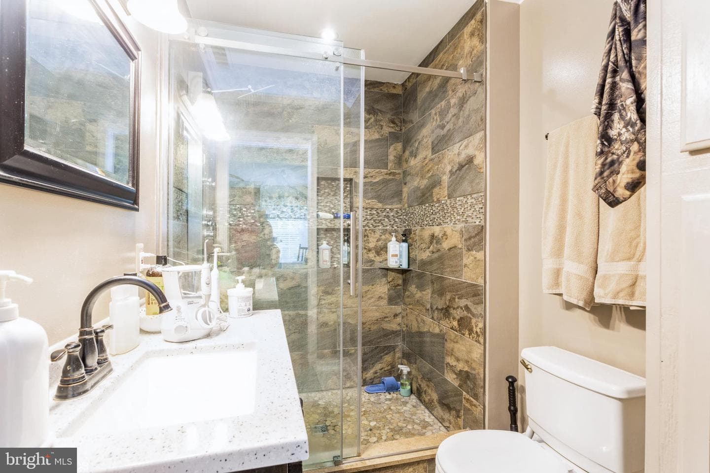2203 Rockwell Avenue photo 32