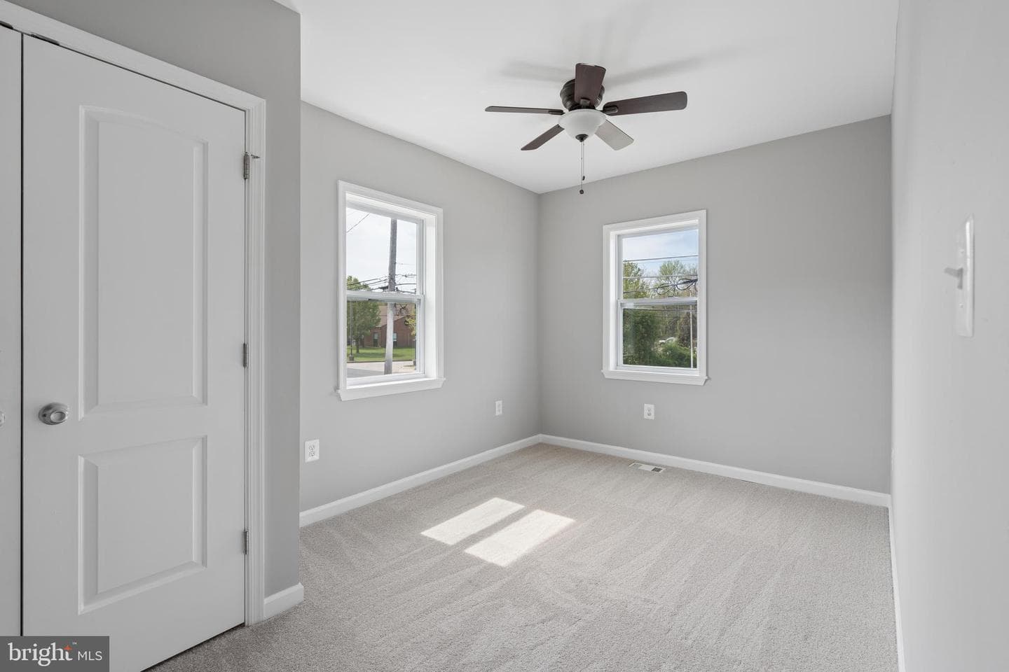 12437 Eastern Avenue photo 21