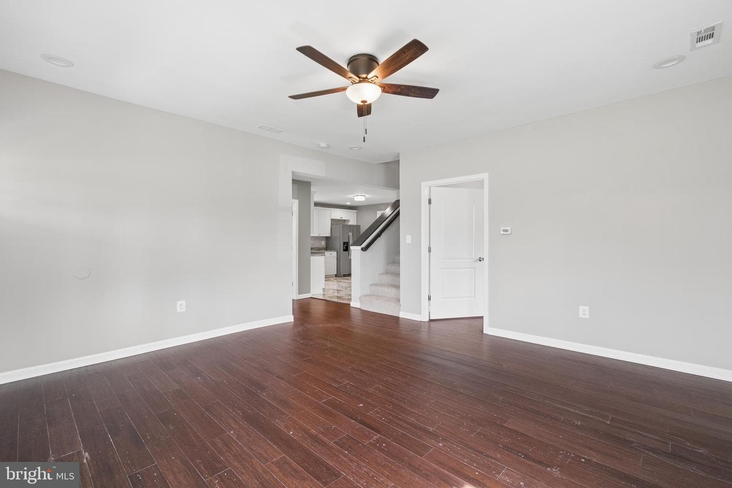 12437 Eastern Avenue photo 9