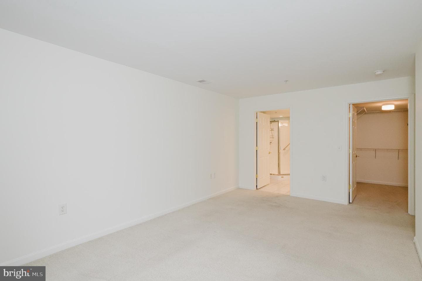 12240 Roundwood #105 photo 34