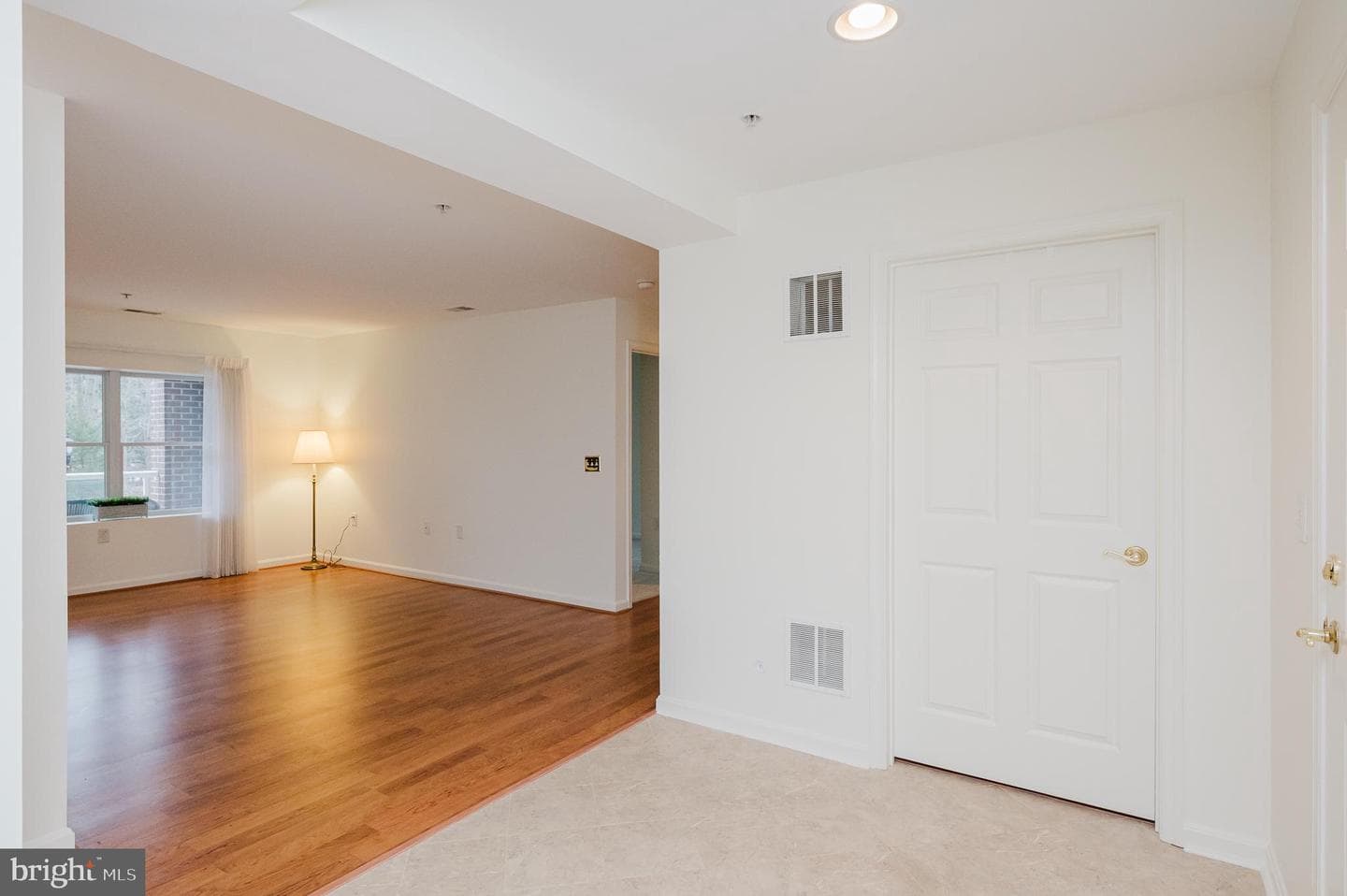 12240 Roundwood #105 photo 7