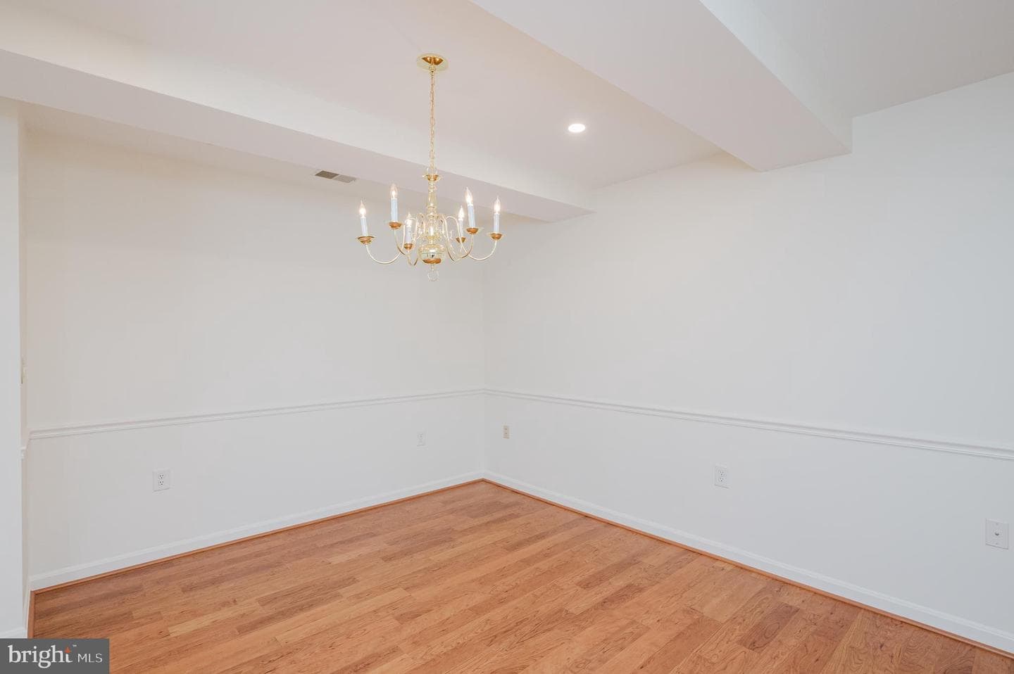 12240 Roundwood #105 photo 9