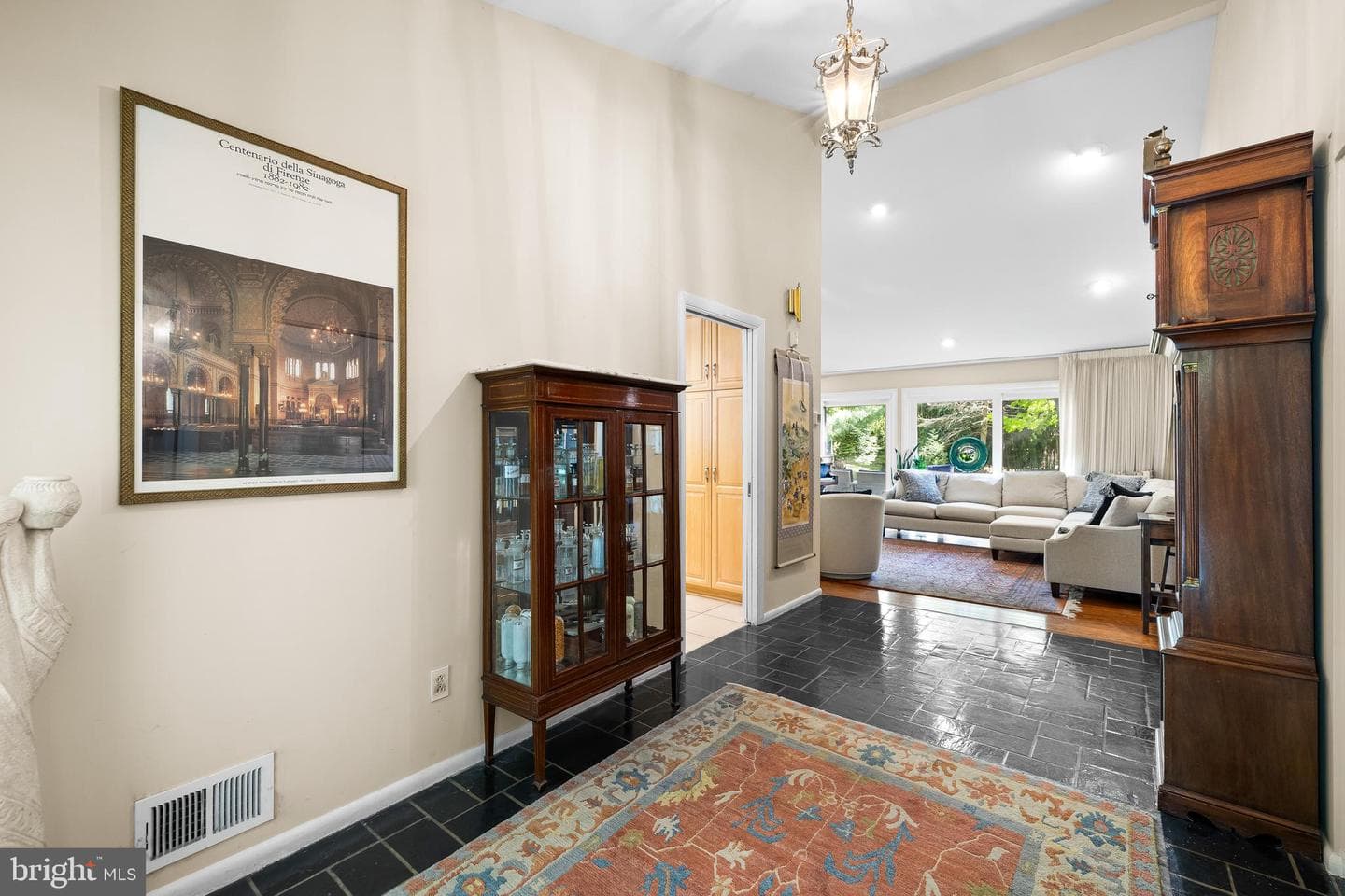 1 Springbriar Lane photo 7
