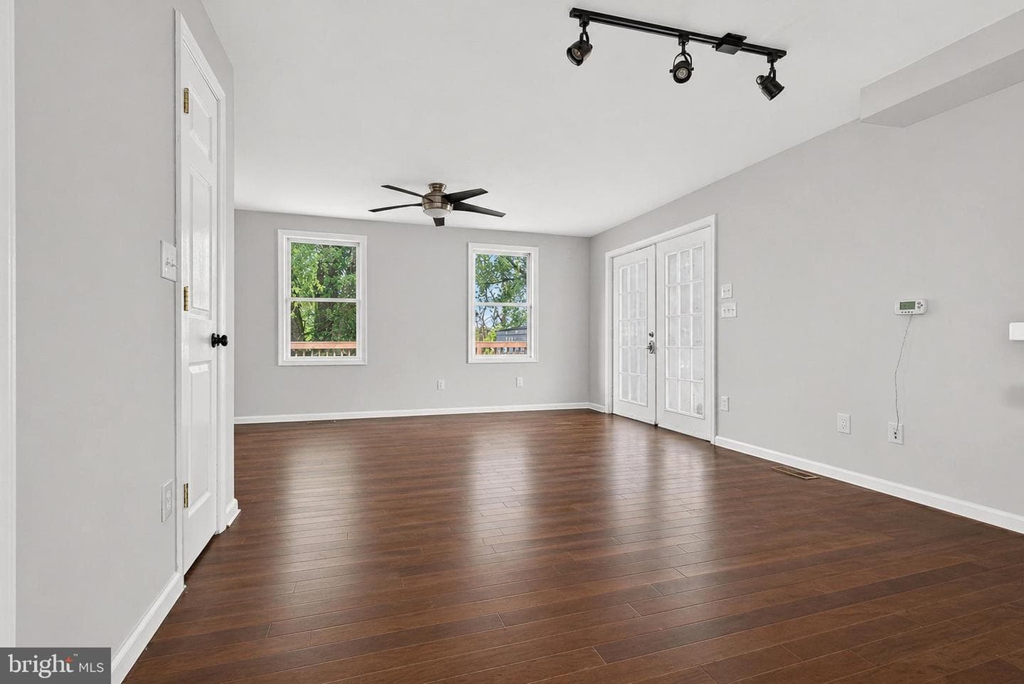 1406 Walnut Avenue photo 14
