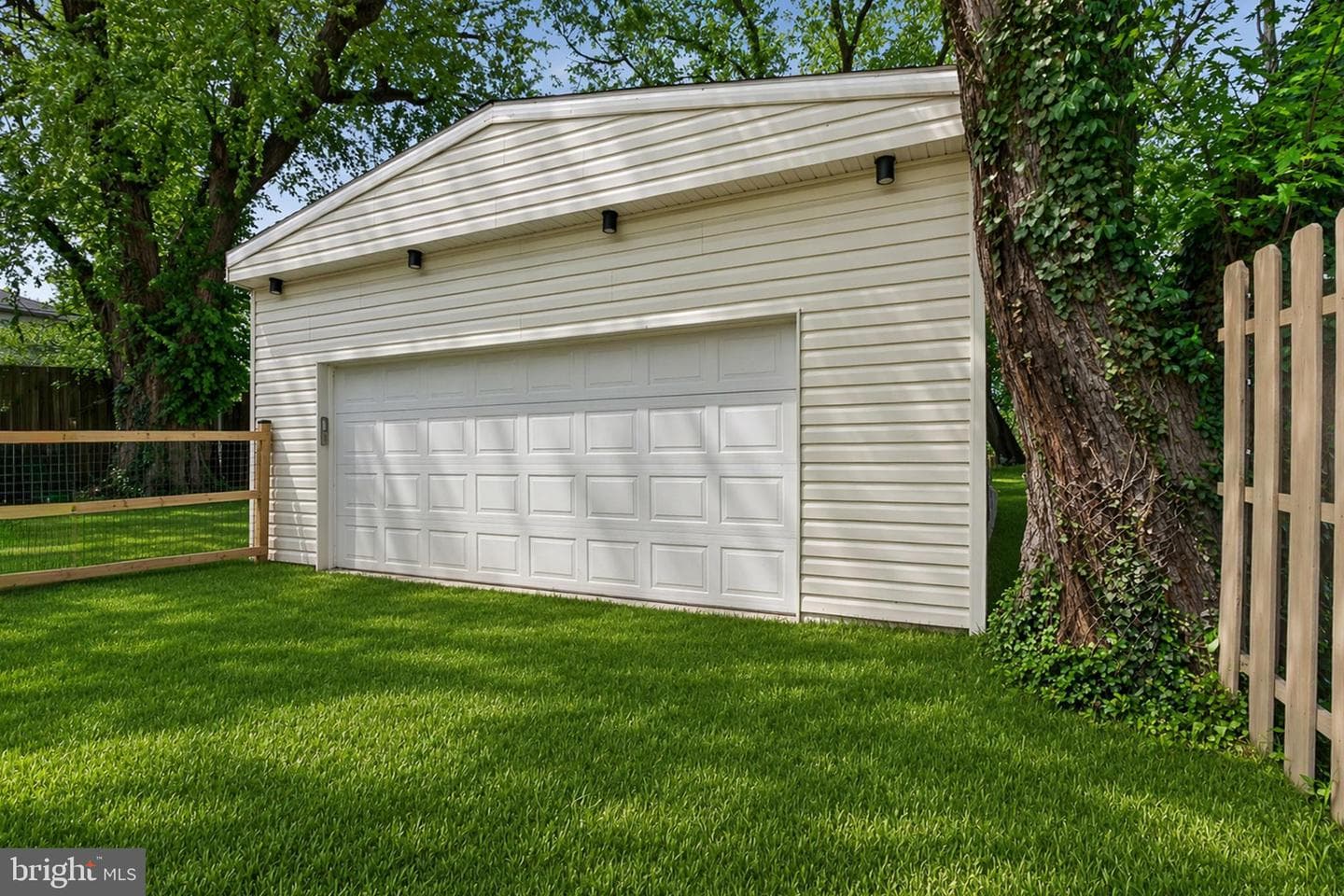 1406 Walnut Avenue photo 5