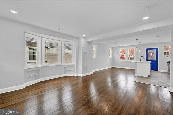212 Burke Avenue photo 2