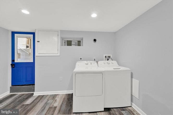 212 Burke Avenue photo 23