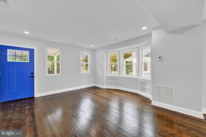 212 Burke Avenue photo 3