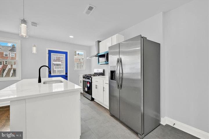 212 Burke Avenue photo 9