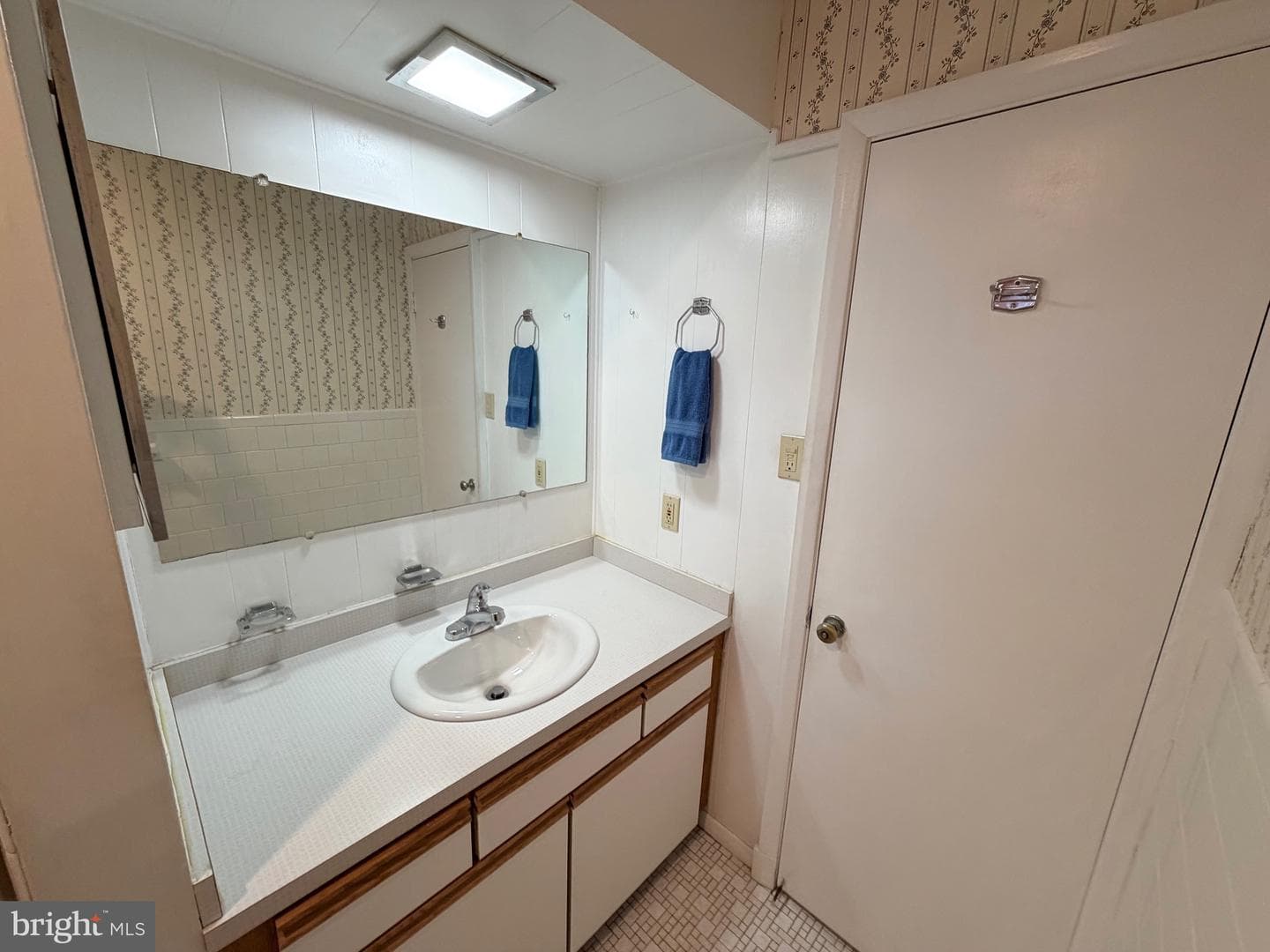 422 Chalfonte Drive photo 38