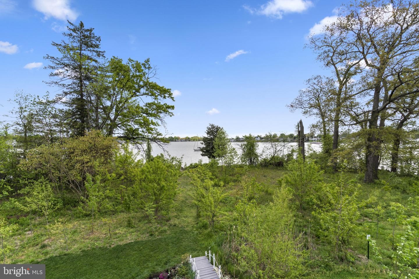 1907 Waters Landing Drive photo 40