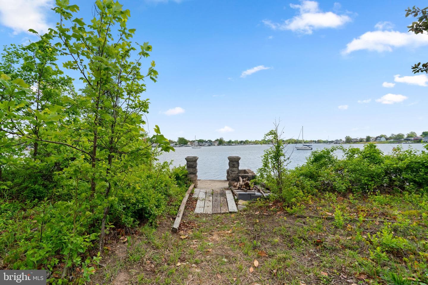 1907 Waters Landing Drive photo 43
