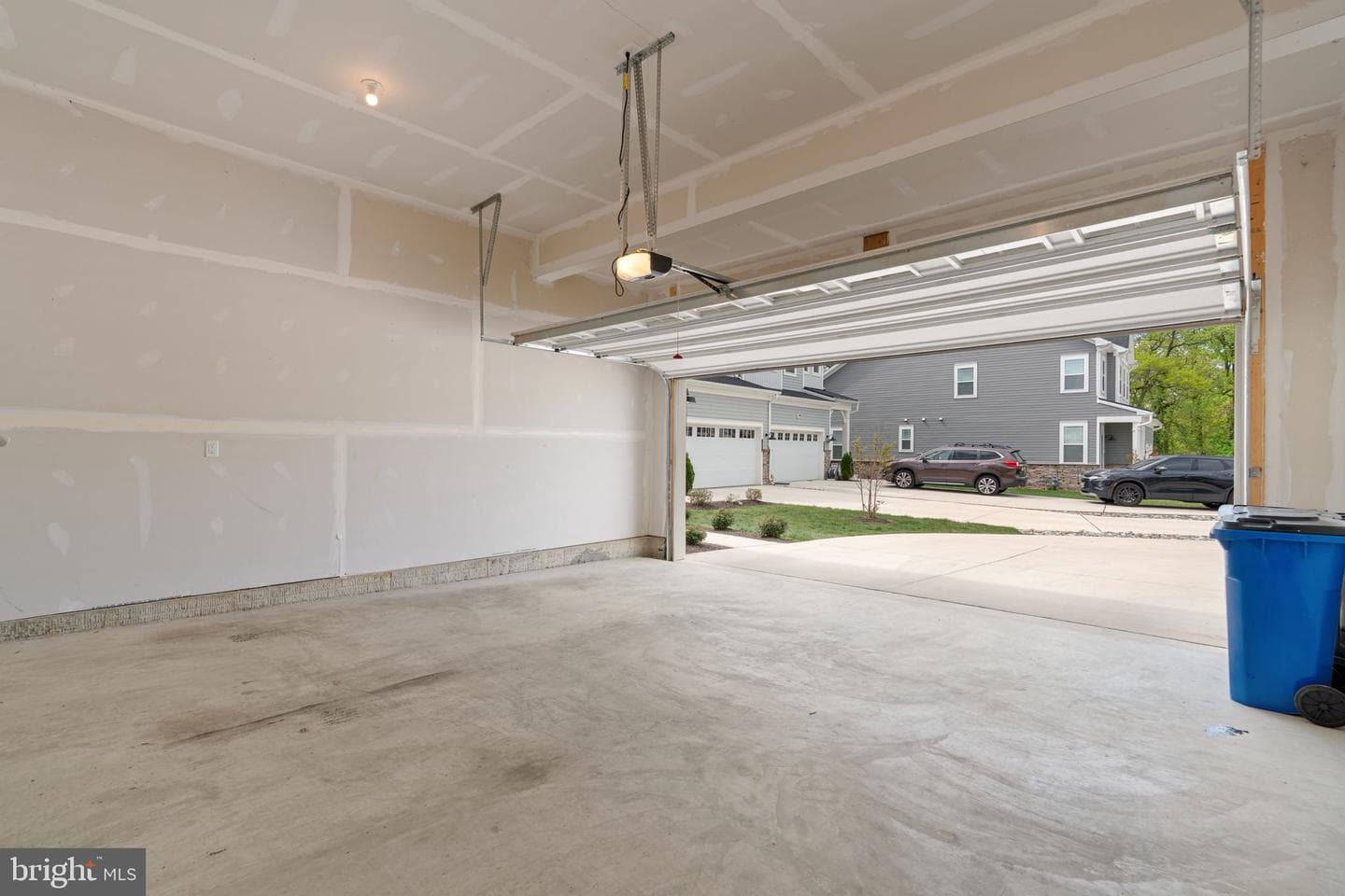 1907 Waters Landing Drive photo 44