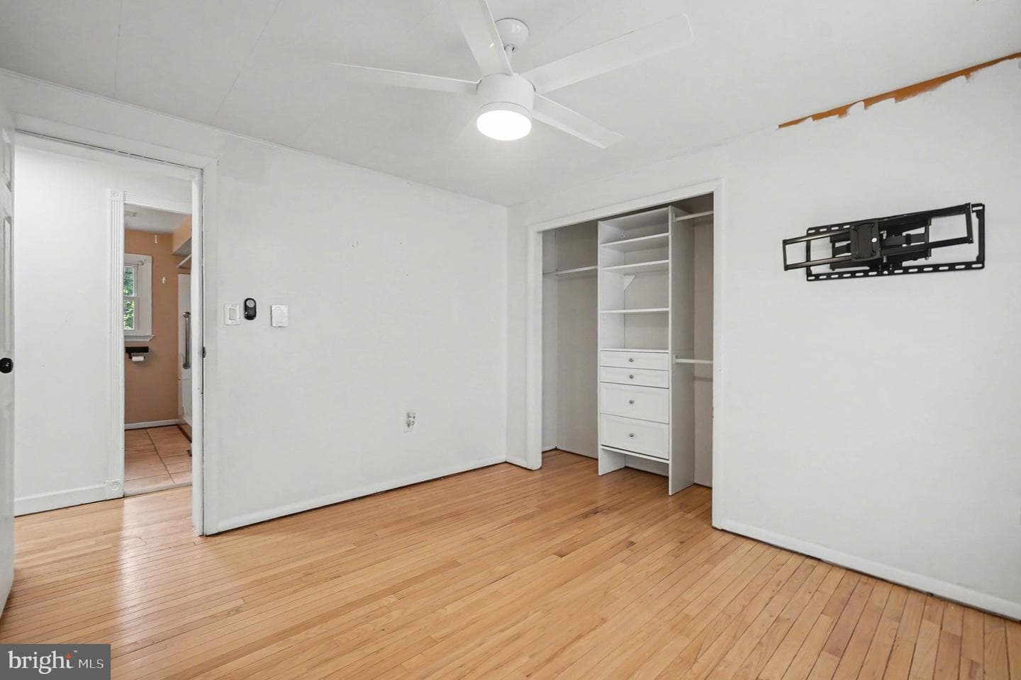 5 Lavern Avenue photo 18