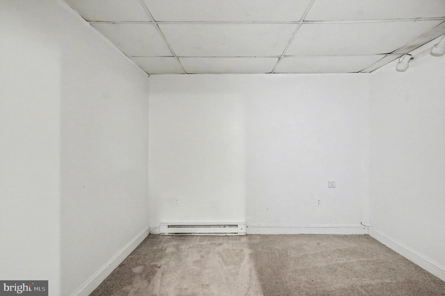 5 Lavern Avenue photo 28