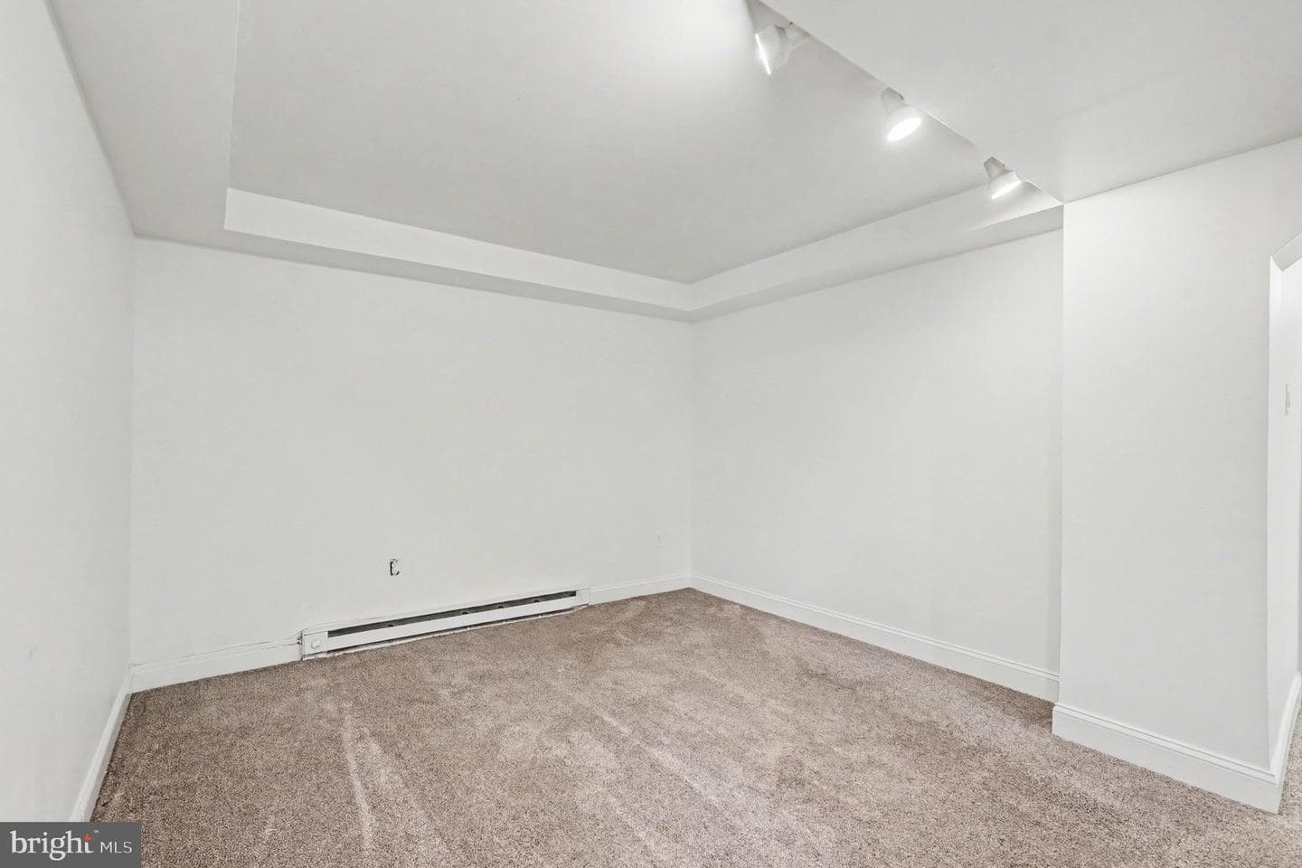 5 Lavern Avenue photo 30