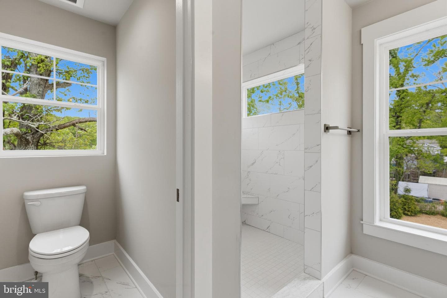 2028 William Avenue photo 20