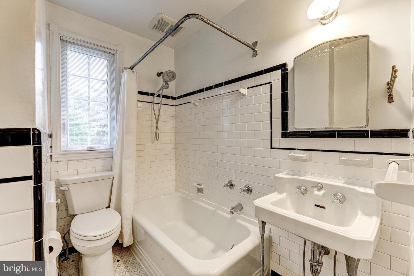 47 Dunkirk Road photo 24