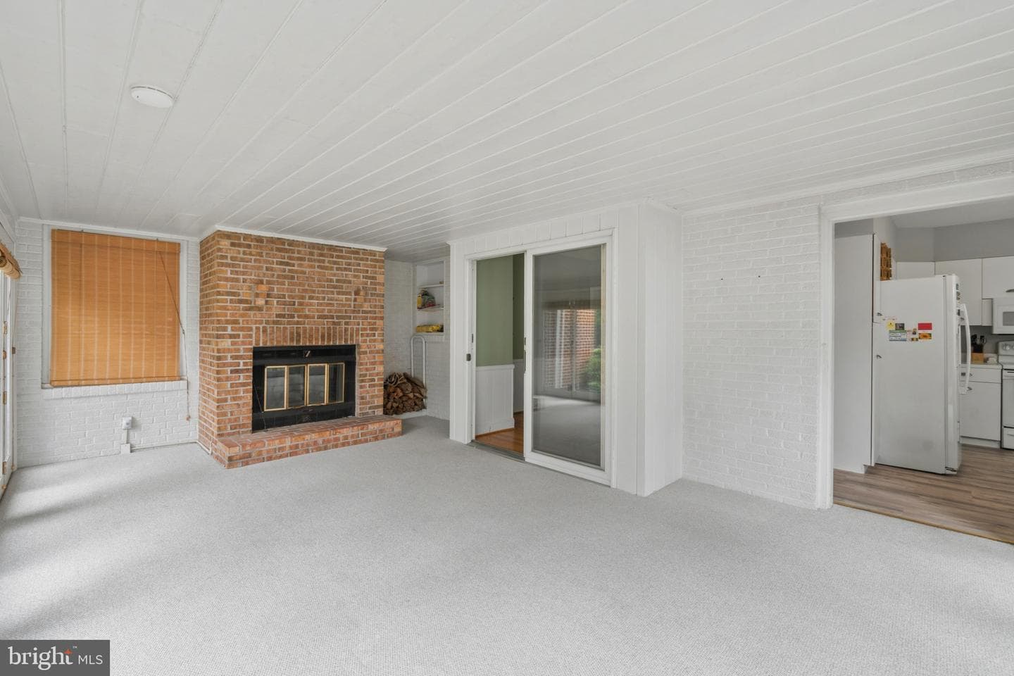 909 Weatherbee Road photo 18