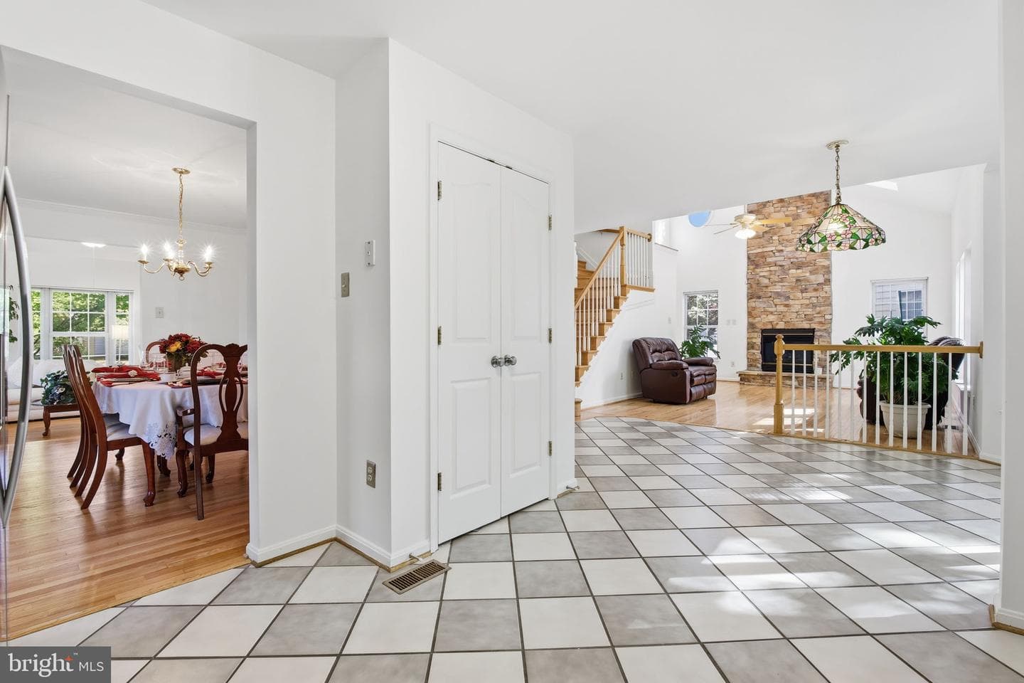 9500 Meadows Farm Drive photo 8