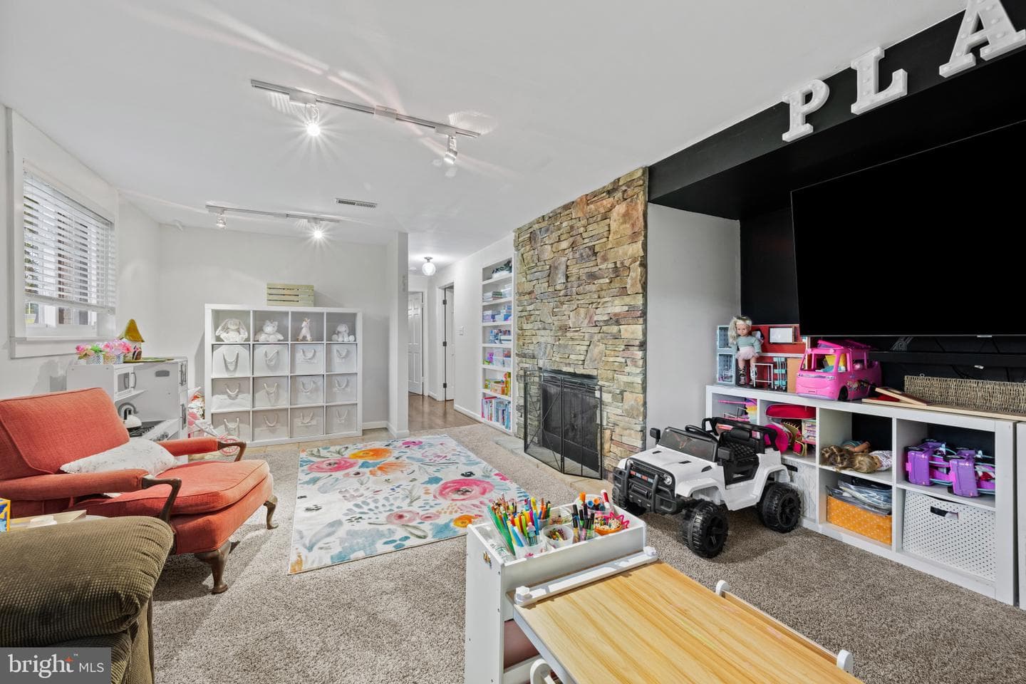 1101 Kingsbury Road photo 25