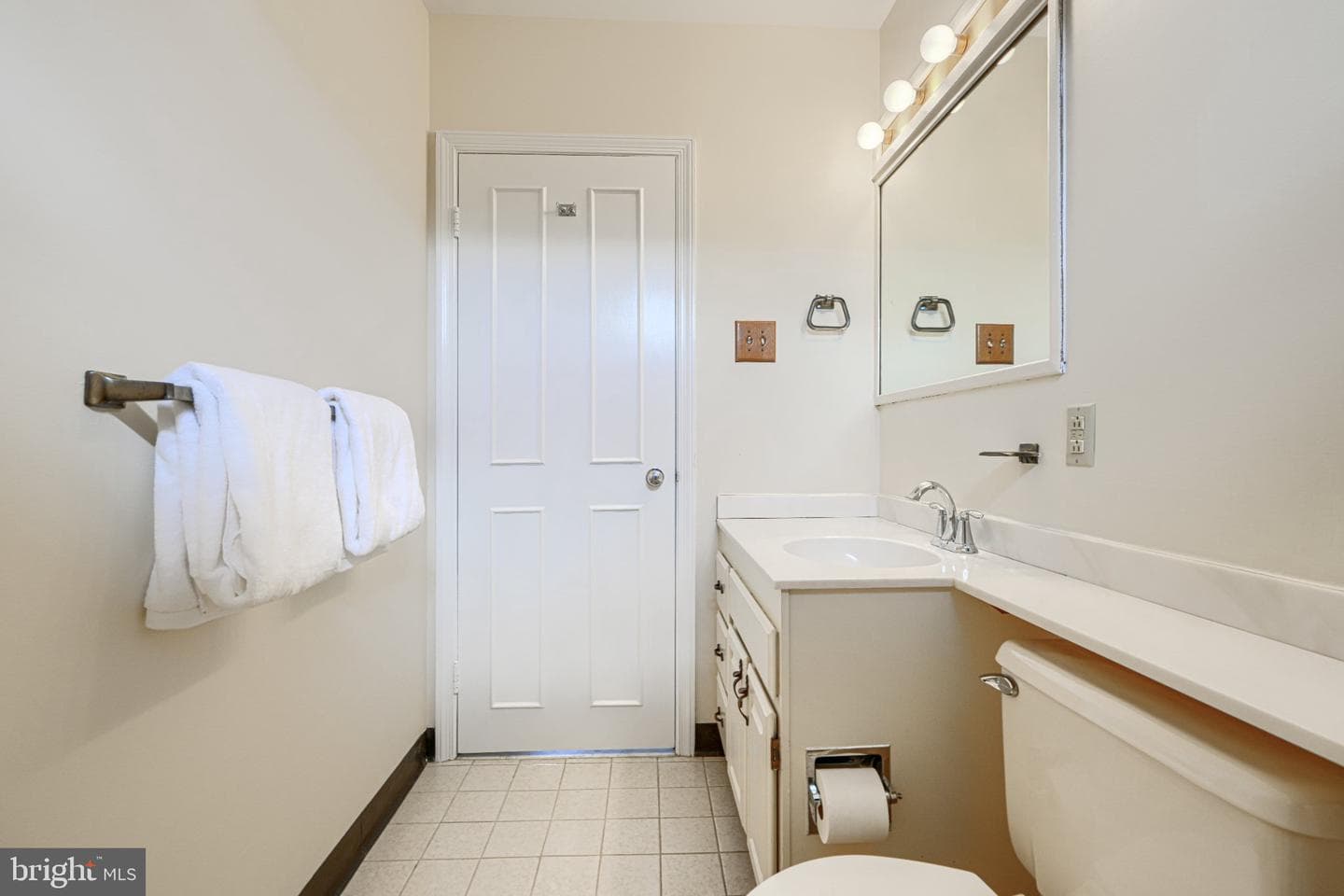 8 Felton Road photo 31