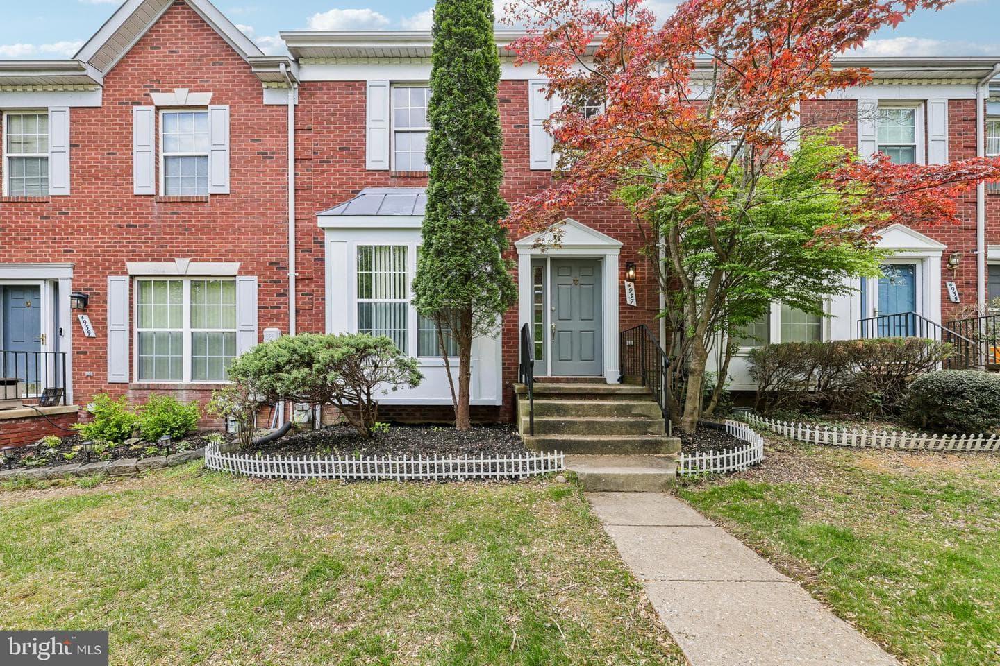 4937 Lockard Drive photo 1