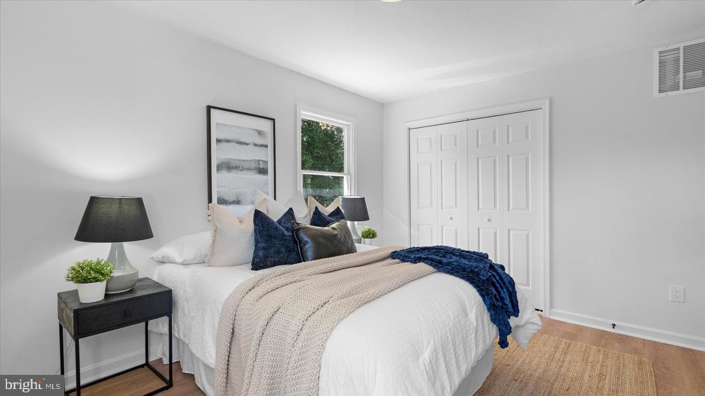 804 Suburbian Road photo 19
