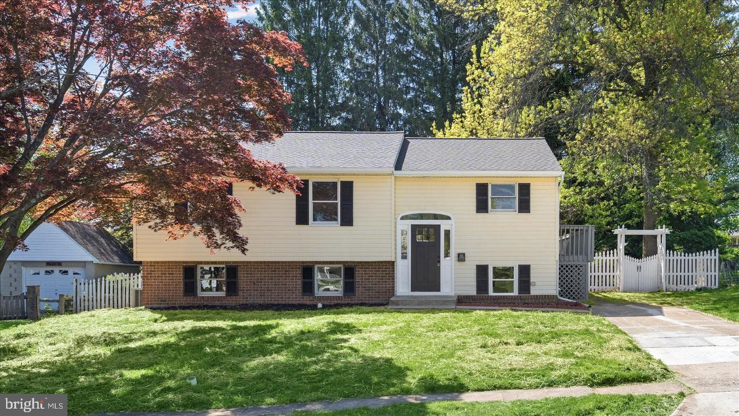 804 Suburbian Road photo 2