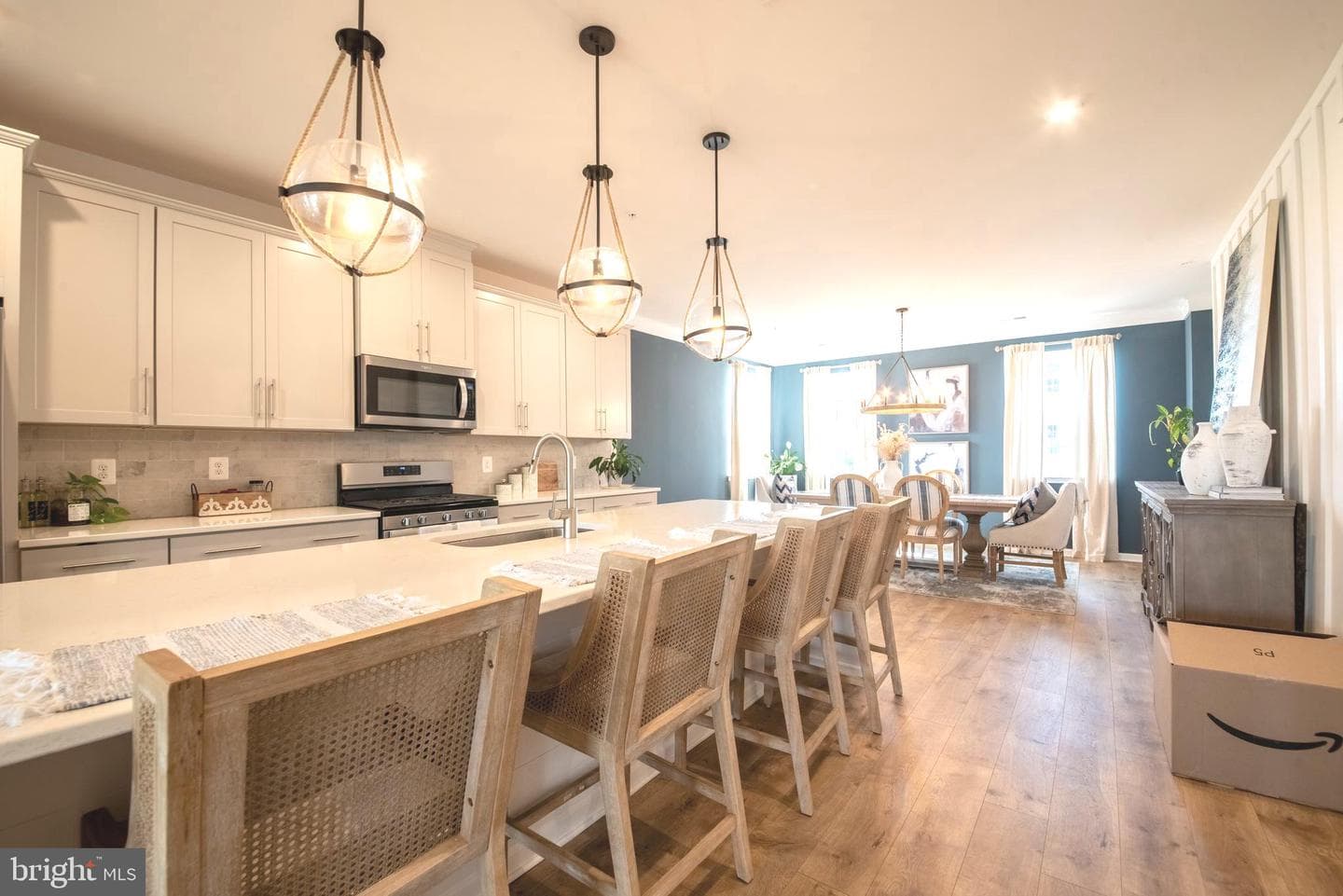 9453 James Macgowan Lane #428 photo 17