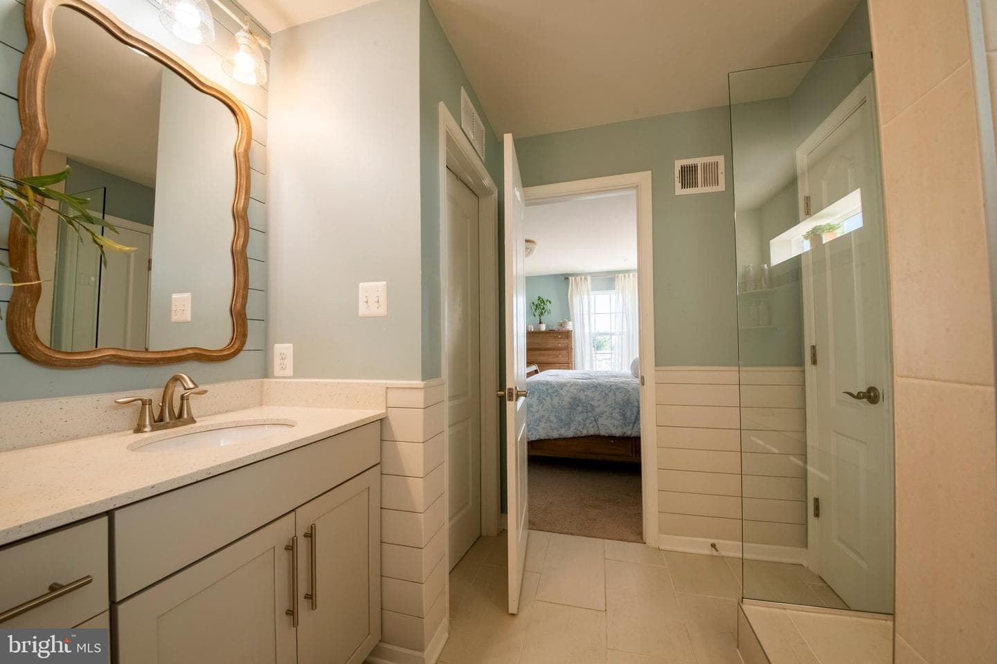 9453 James Macgowan Lane #428 photo 43