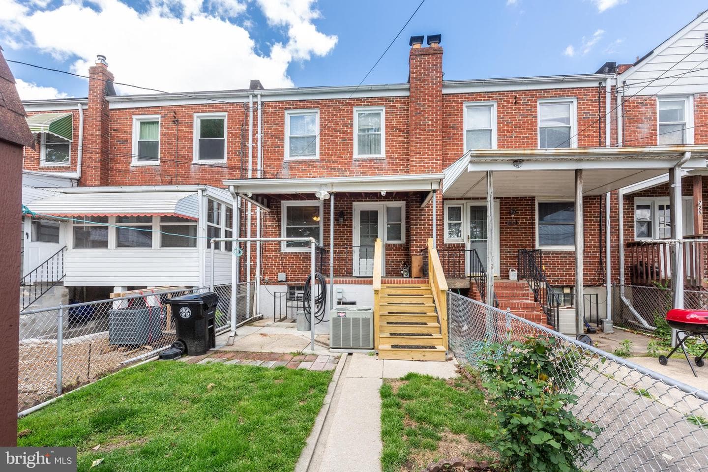 729 Aldworth Rd photo 33