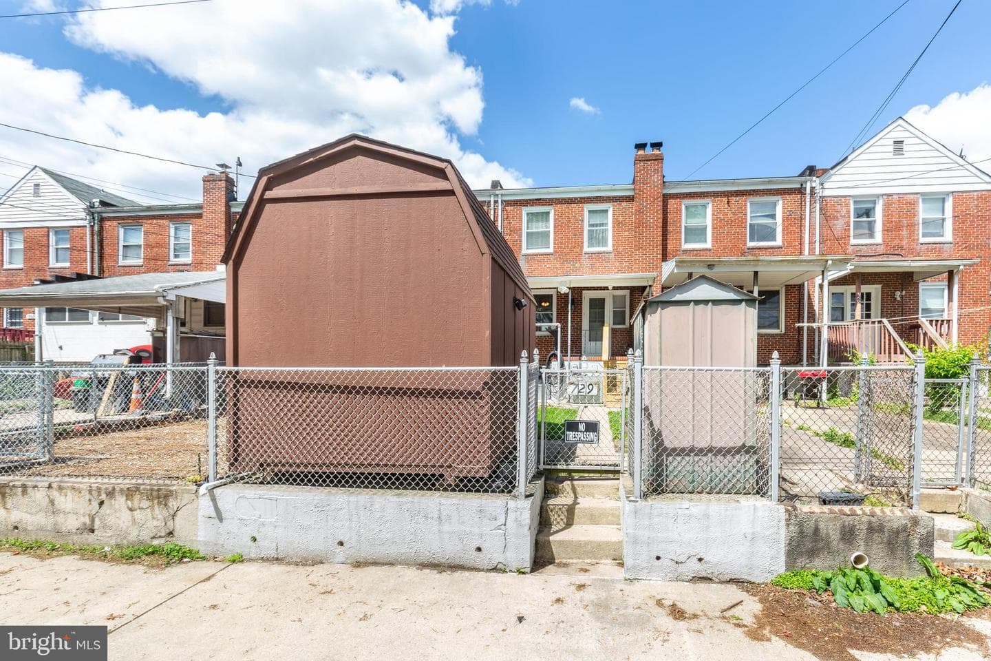 729 Aldworth Rd photo 35
