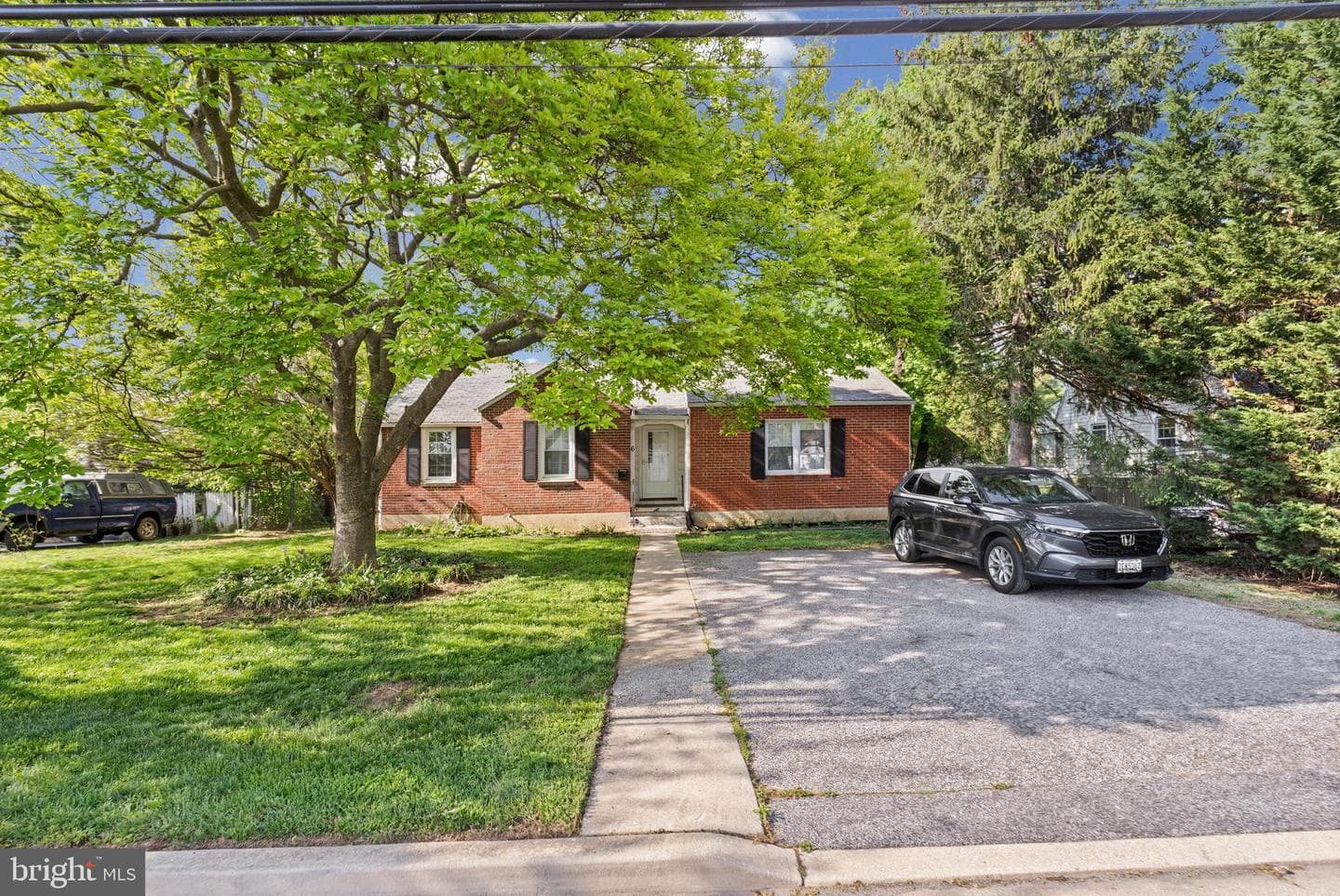 6 Cinder Road photo 2