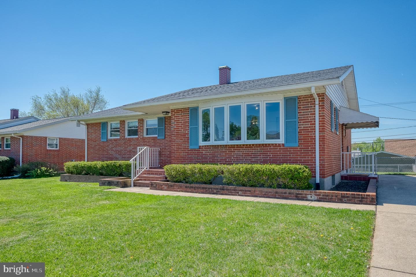 9651 Dundawan Road photo 4