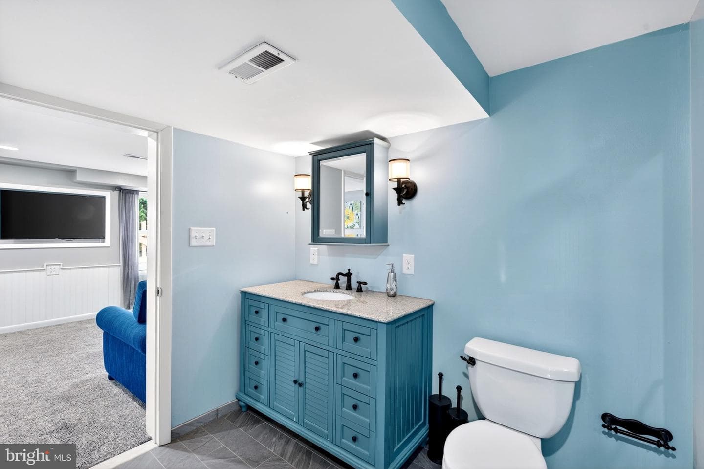 107 Martingale Road photo 40