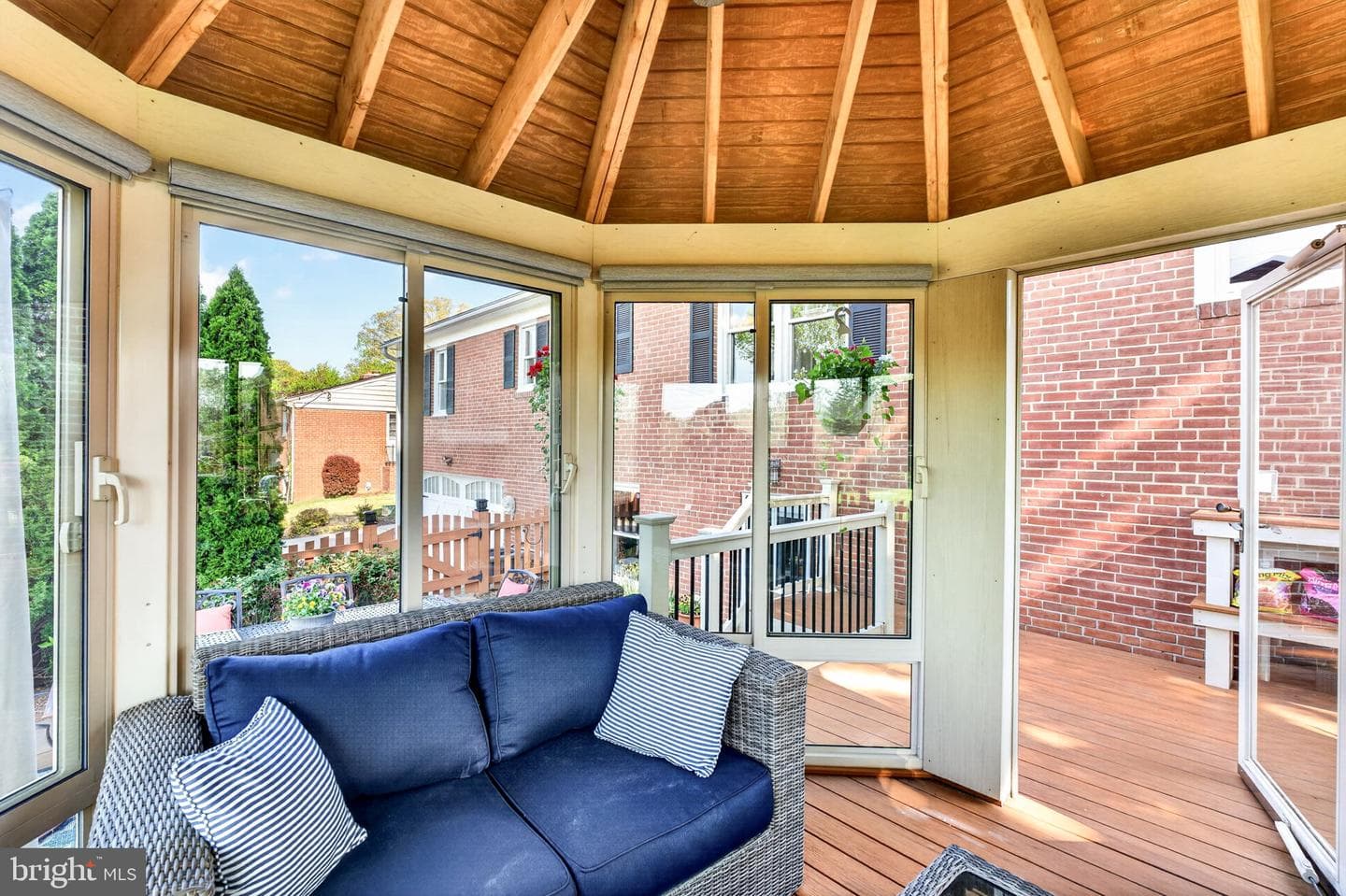 107 Martingale Road photo 60