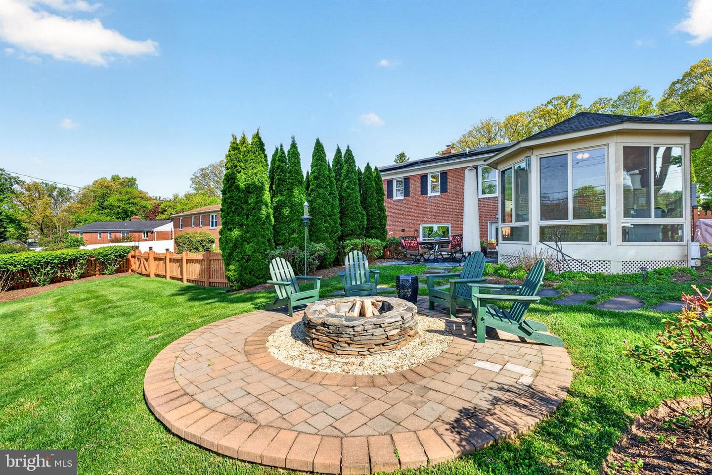 107 Martingale Road photo 72