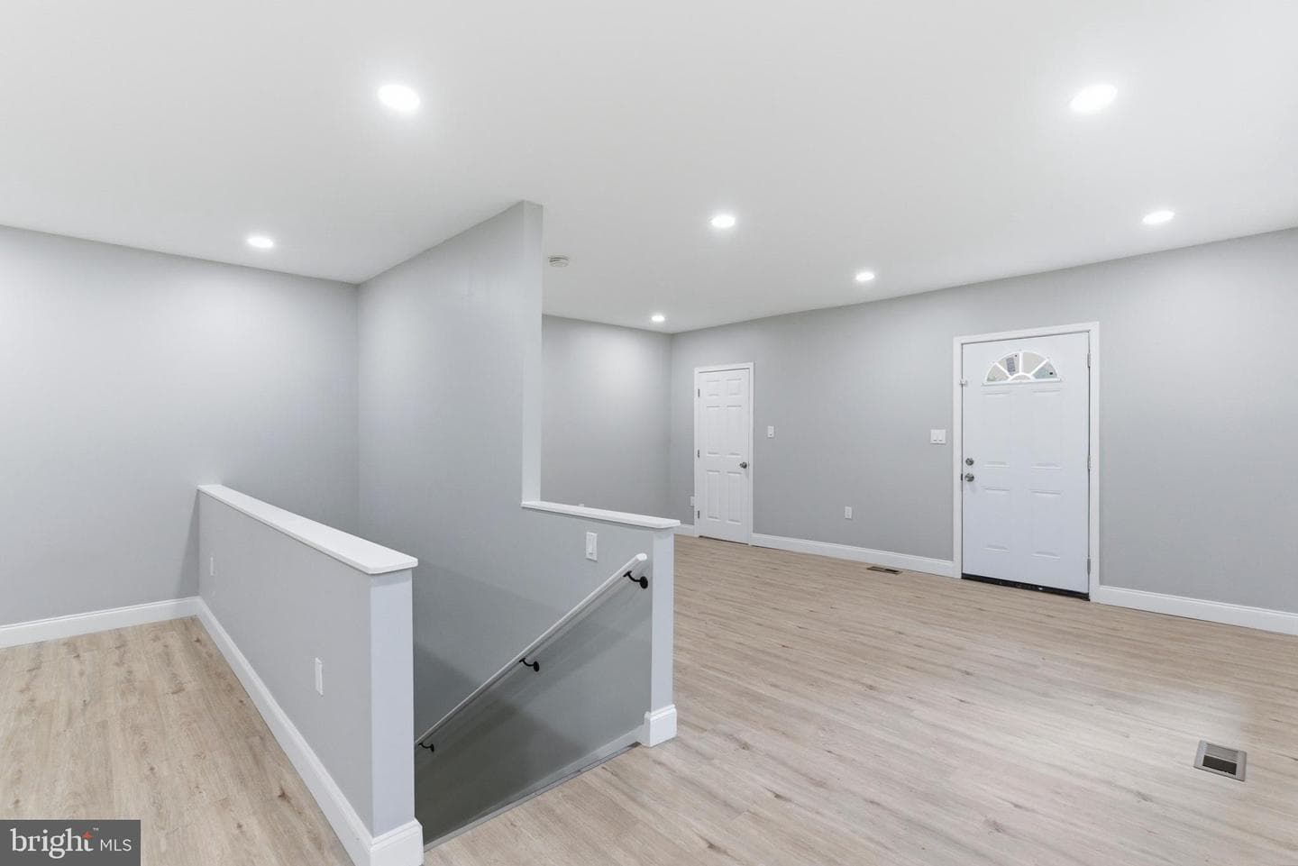6039 Gwynn Oak photo 7