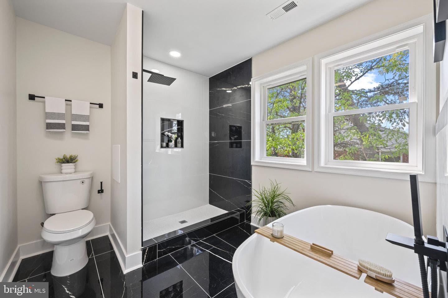 8620 Ellen Court photo 27