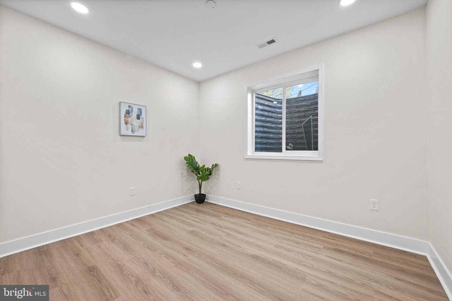 8620 Ellen Court photo 40