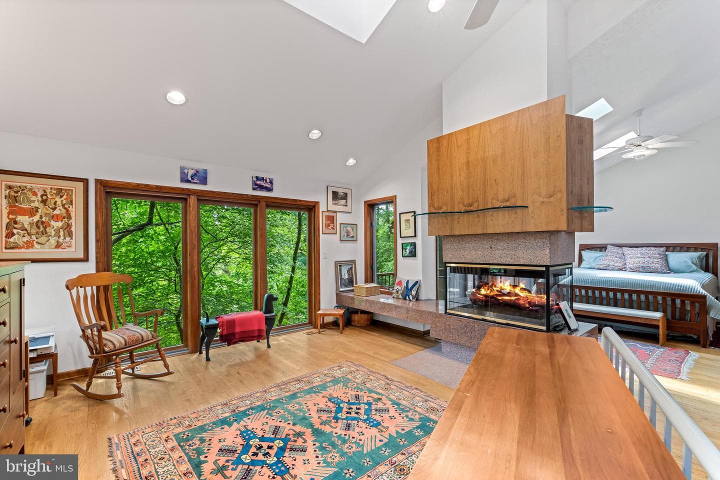 10 Chesterfield Court photo 22