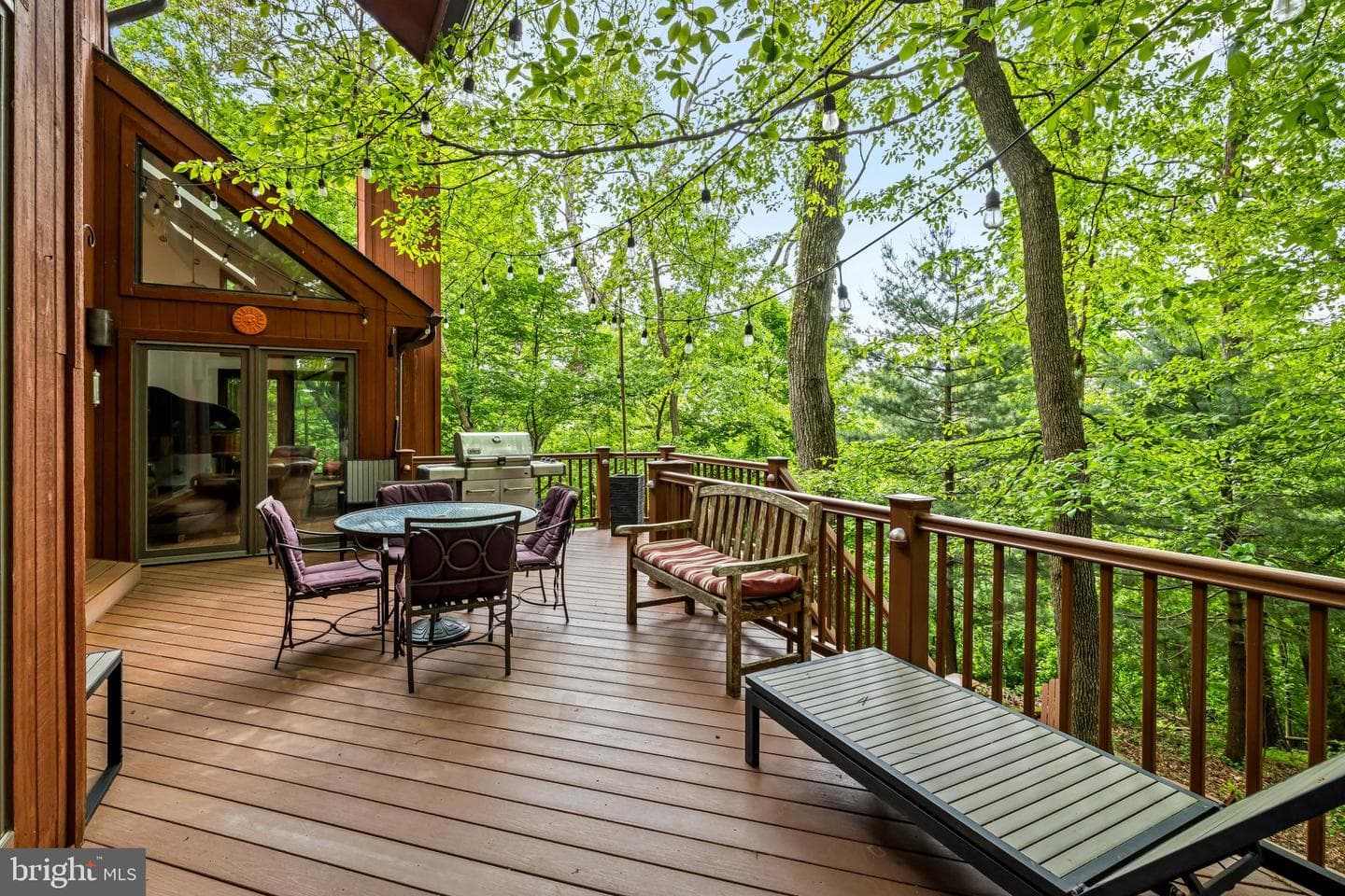10 Chesterfield Court photo 42