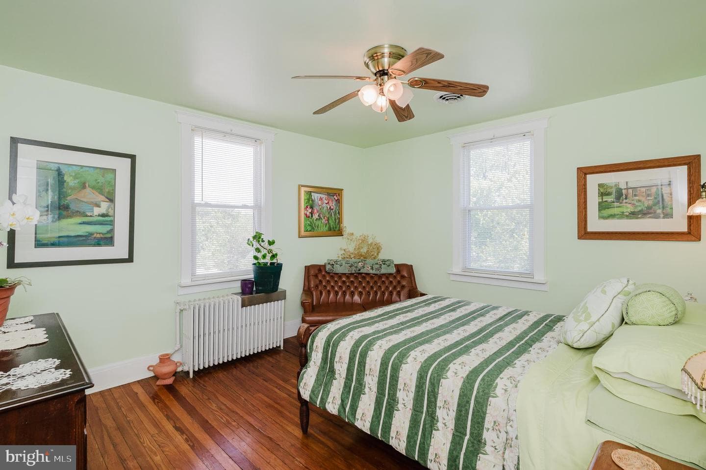 10 Elmont Avenue photo 34