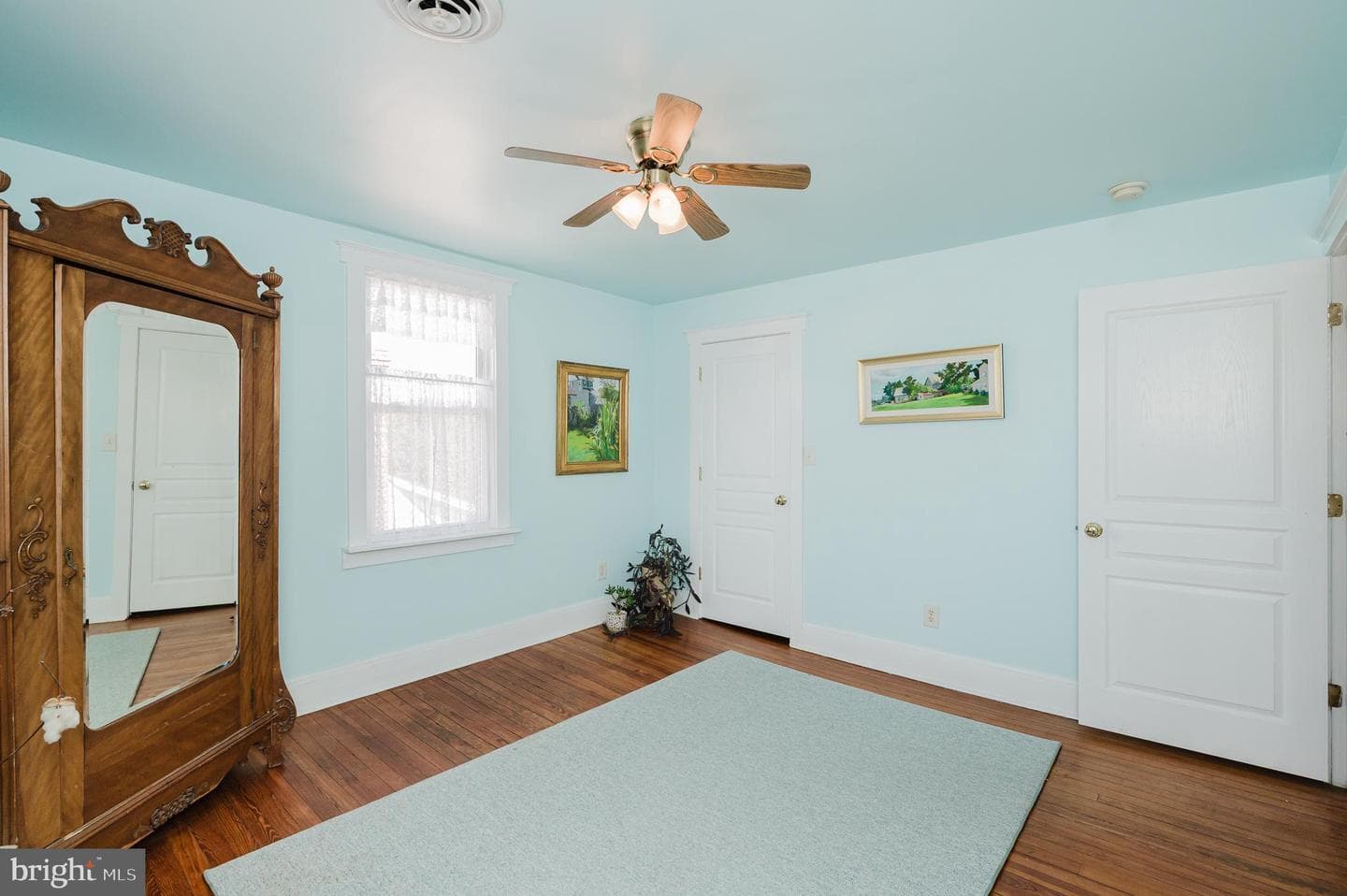 10 Elmont Avenue photo 37