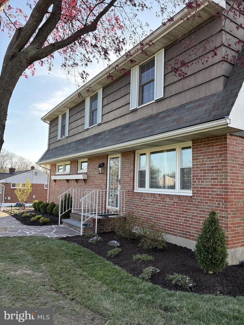 9204 Snyder Lane photo 33