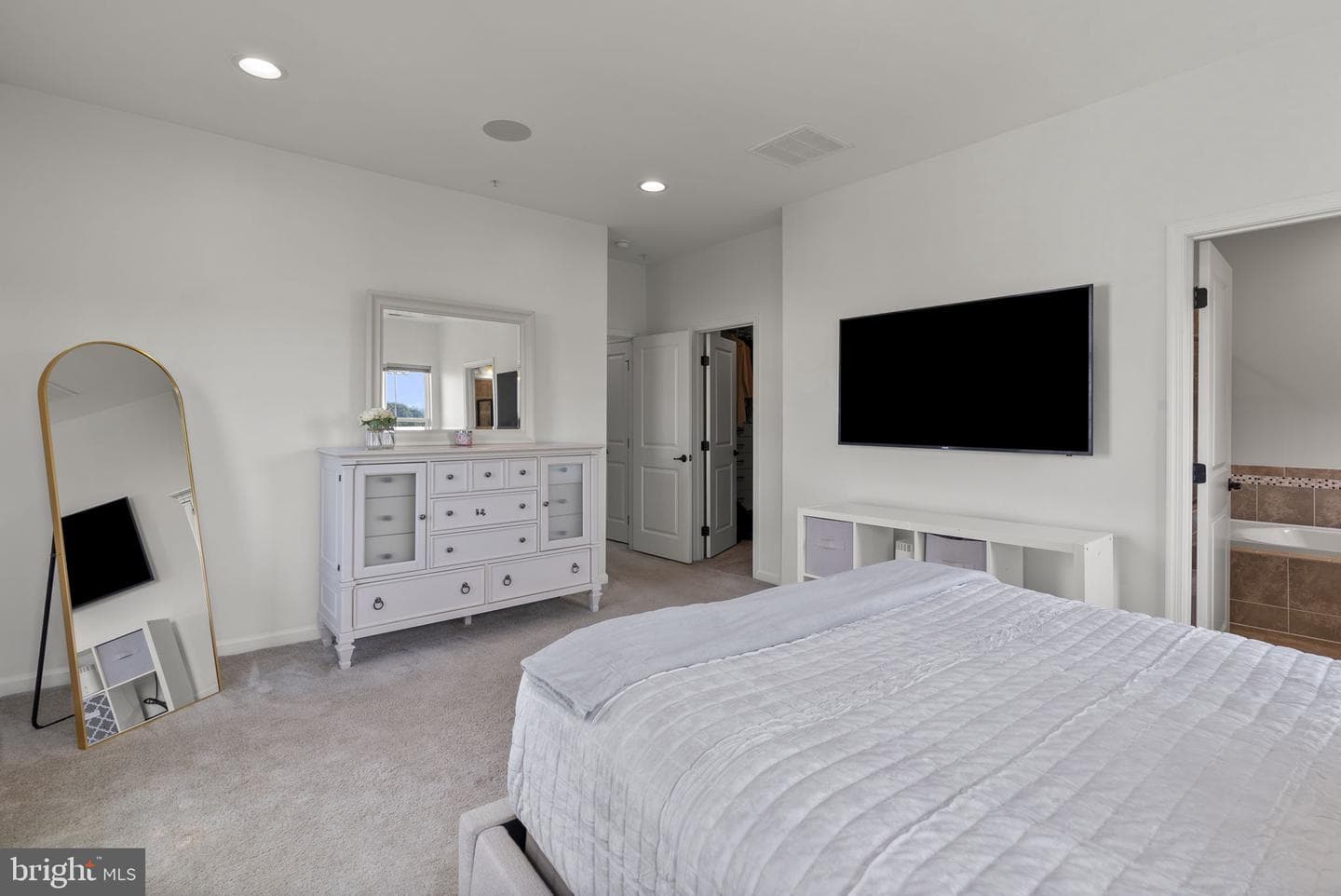9614 Julia Lane photo 27