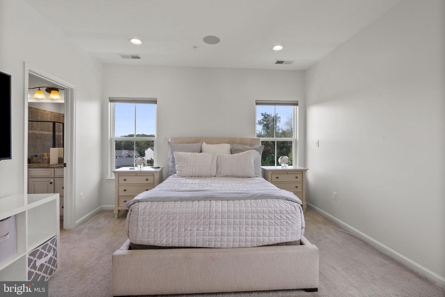 9614 Julia Lane photo 29