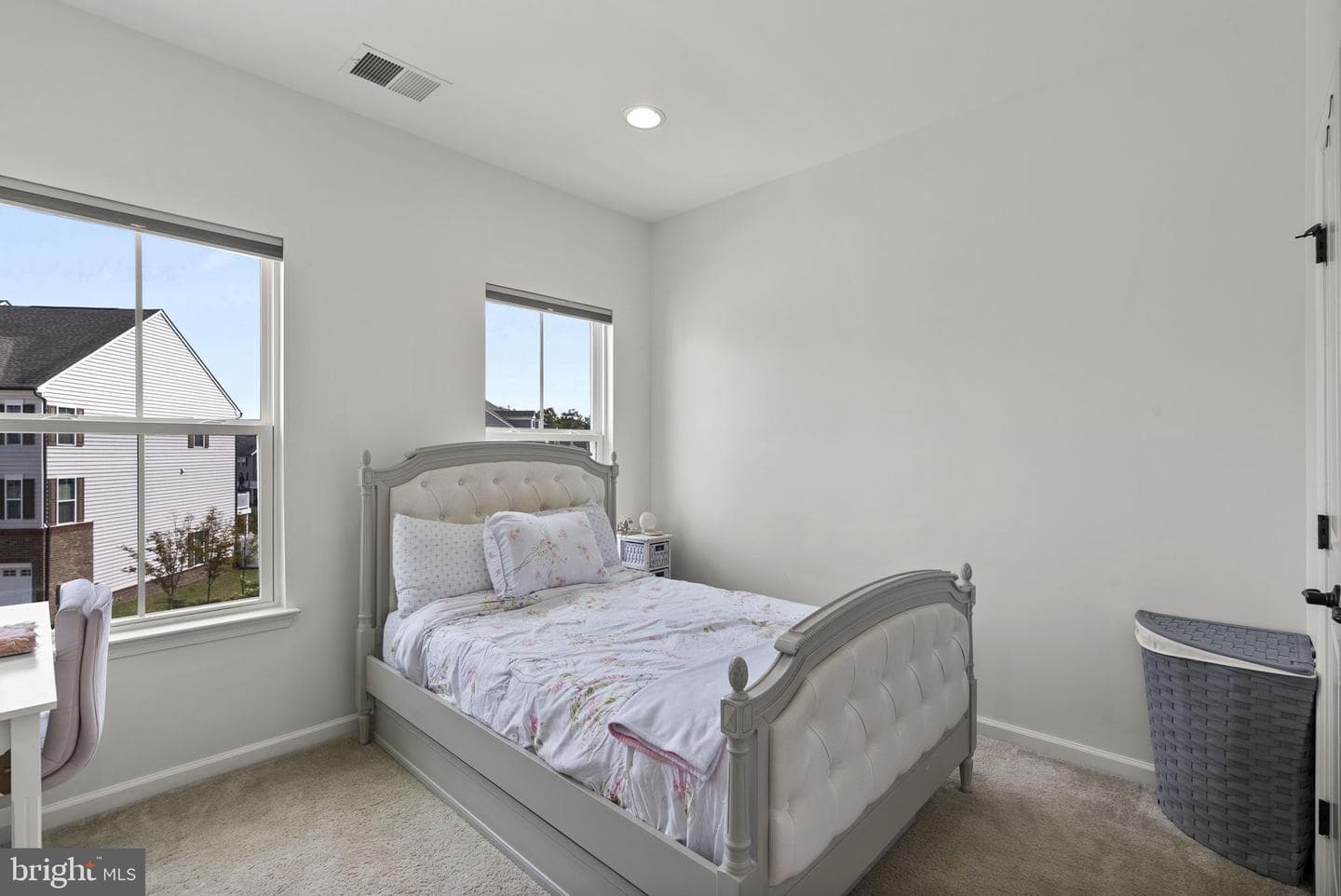 9614 Julia Lane photo 44